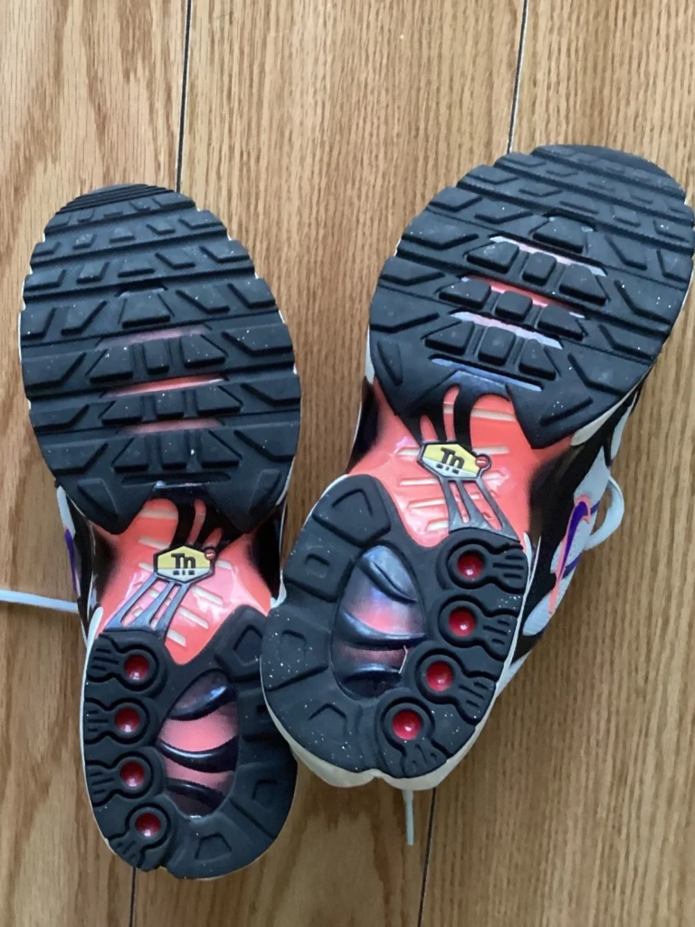 NIKE Tn air shoes